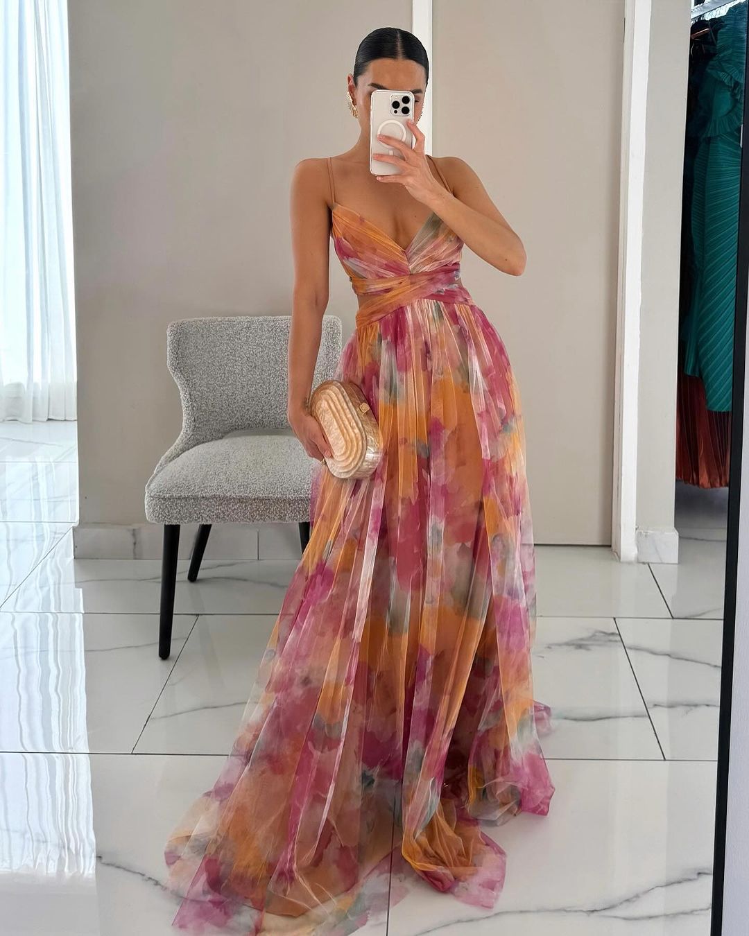 Giselle | Lumoava Maxi-mekko Kukkapainatuksella