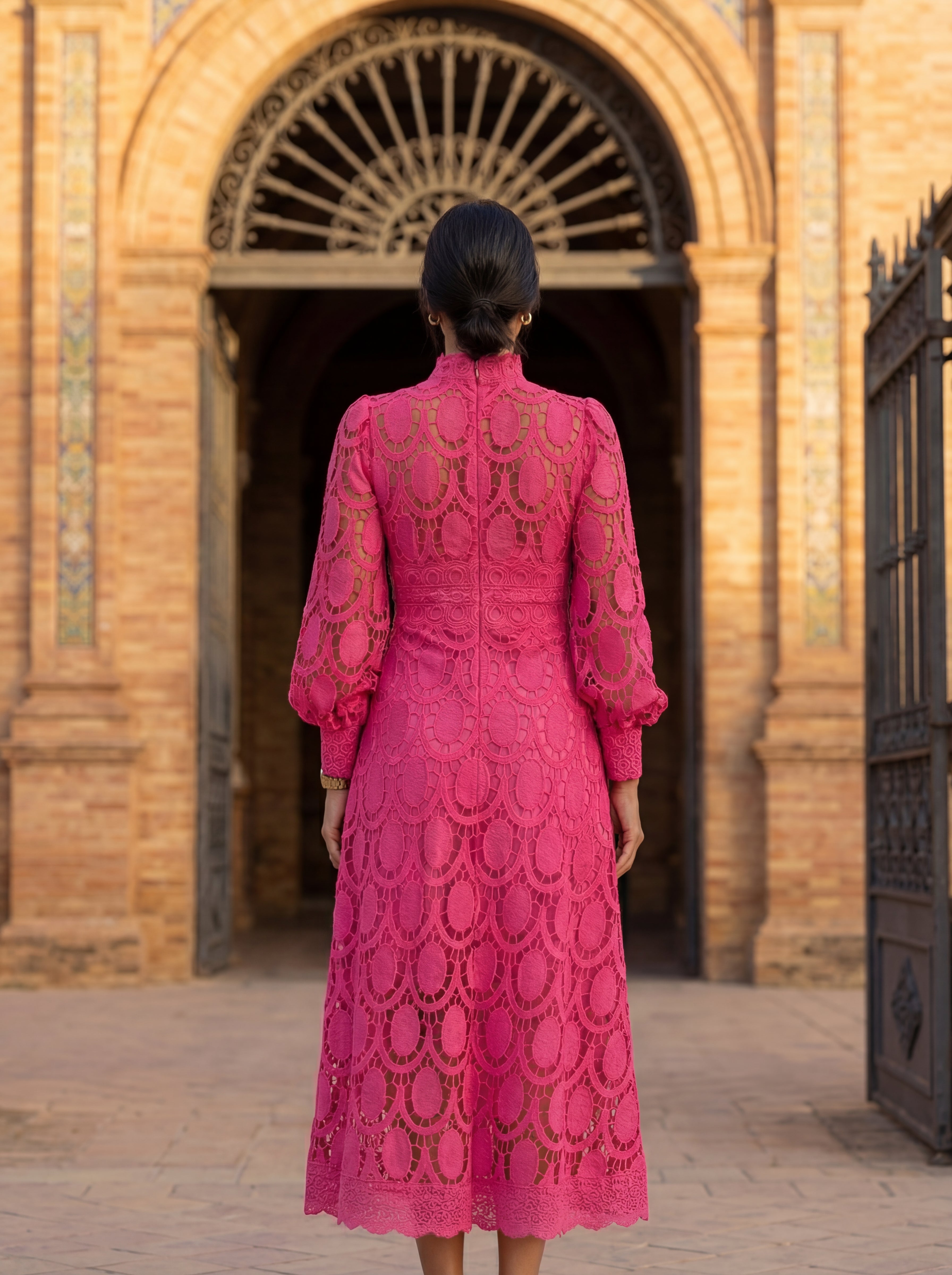 Elegantti Silkkimekko Carmona – Maison Claire et Sylvie