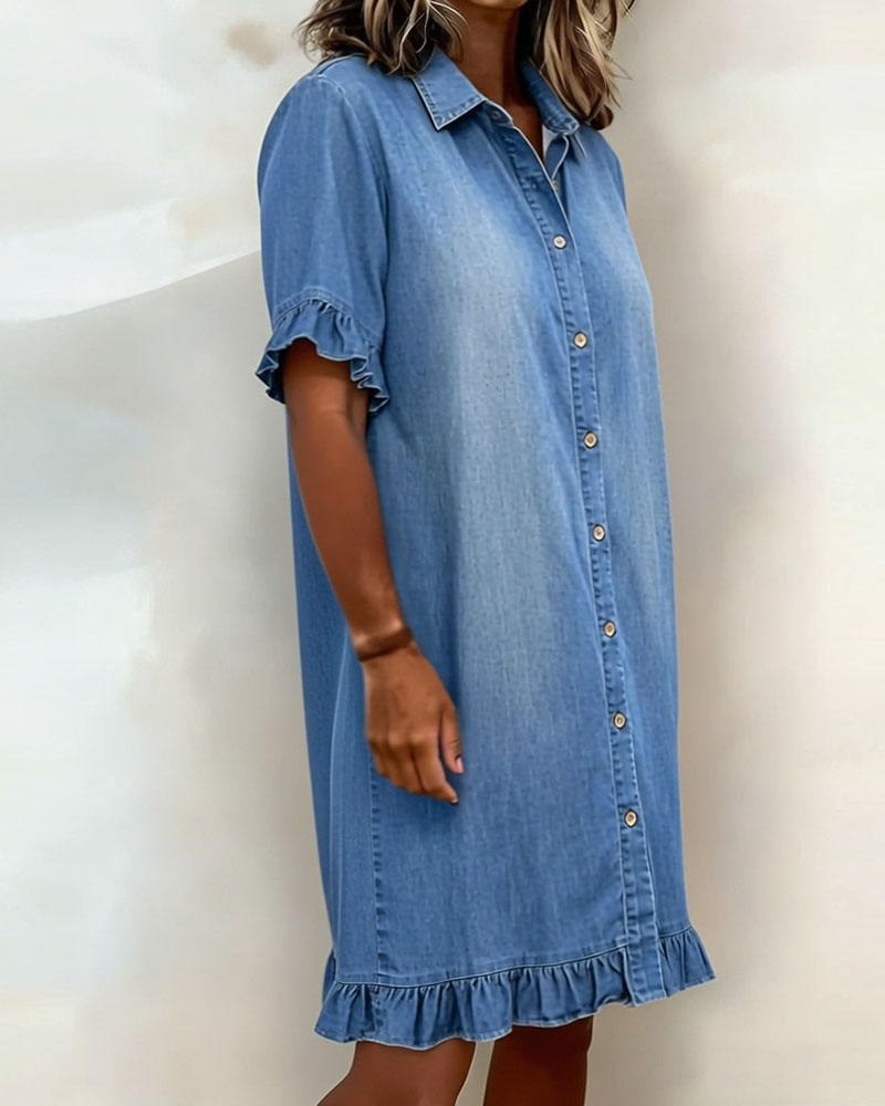 Johanna | Mukava denim-mekko imartelevilla rypytyksillä