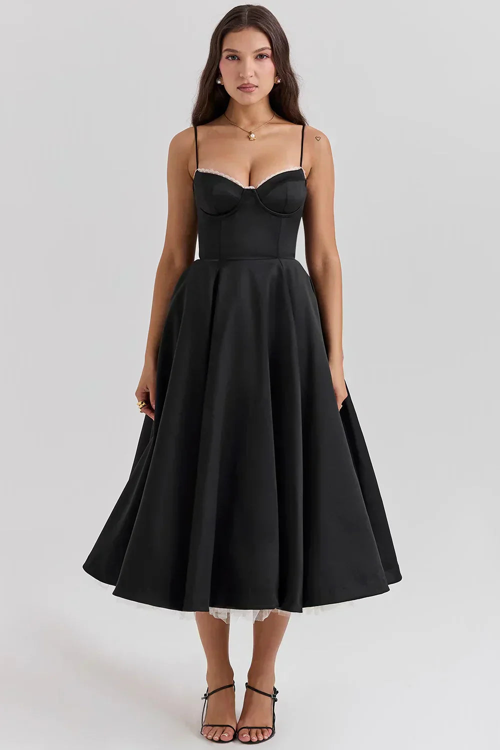 Arielle | Ylellinen Midi-mekko