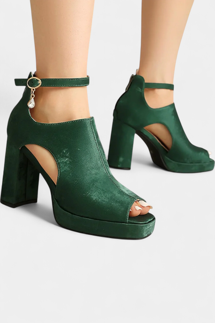 Lopezin ohuet moniväriset korkokengät