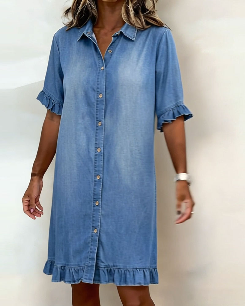 Johanna | Mukava denim-mekko imartelevilla rypytyksillä