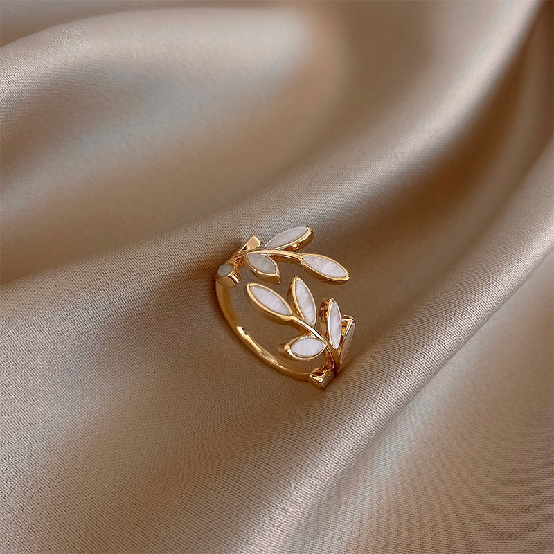 Demy™ | Eleganssi Sormus