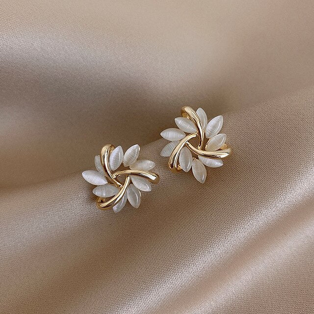 Zéphyrine™ | Hienostunut eleganssi pisarakorvakorut