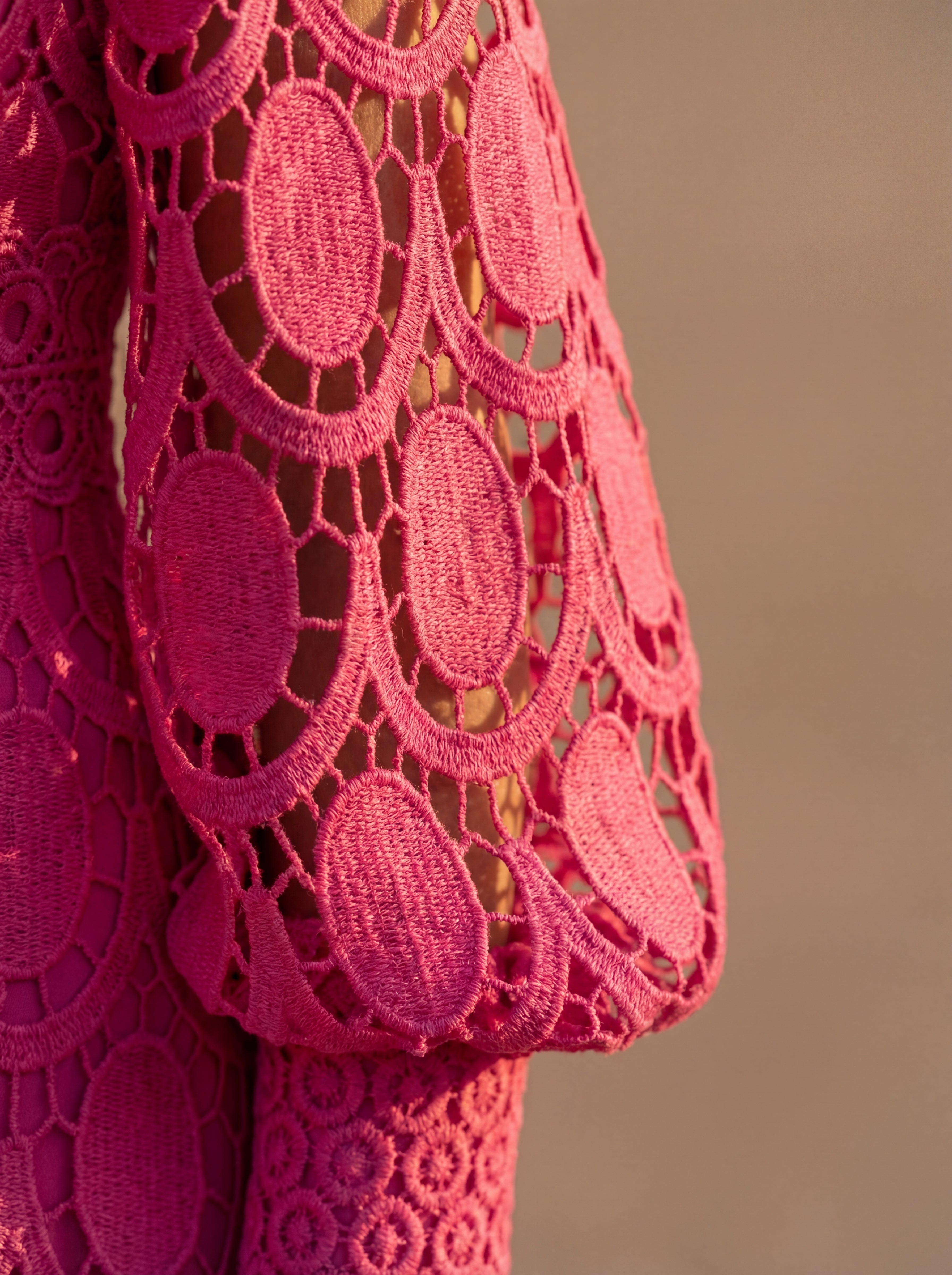 Elegantti Silkkimekko Carmona – Maison Claire et Sylvie