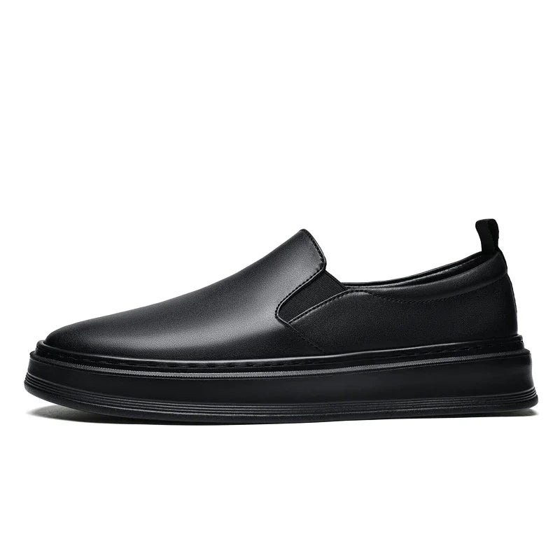 Nahkaiset slip-on kengät